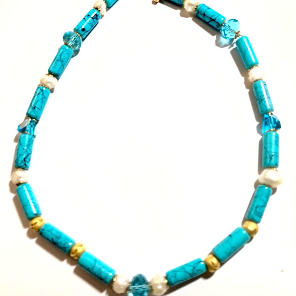 Turquoise Beaded Women's Necklace - Elegant Blue Necklace